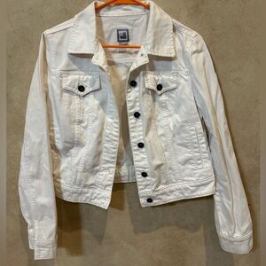 J.C. Penney White Denim cropped Jacket medium spring ready